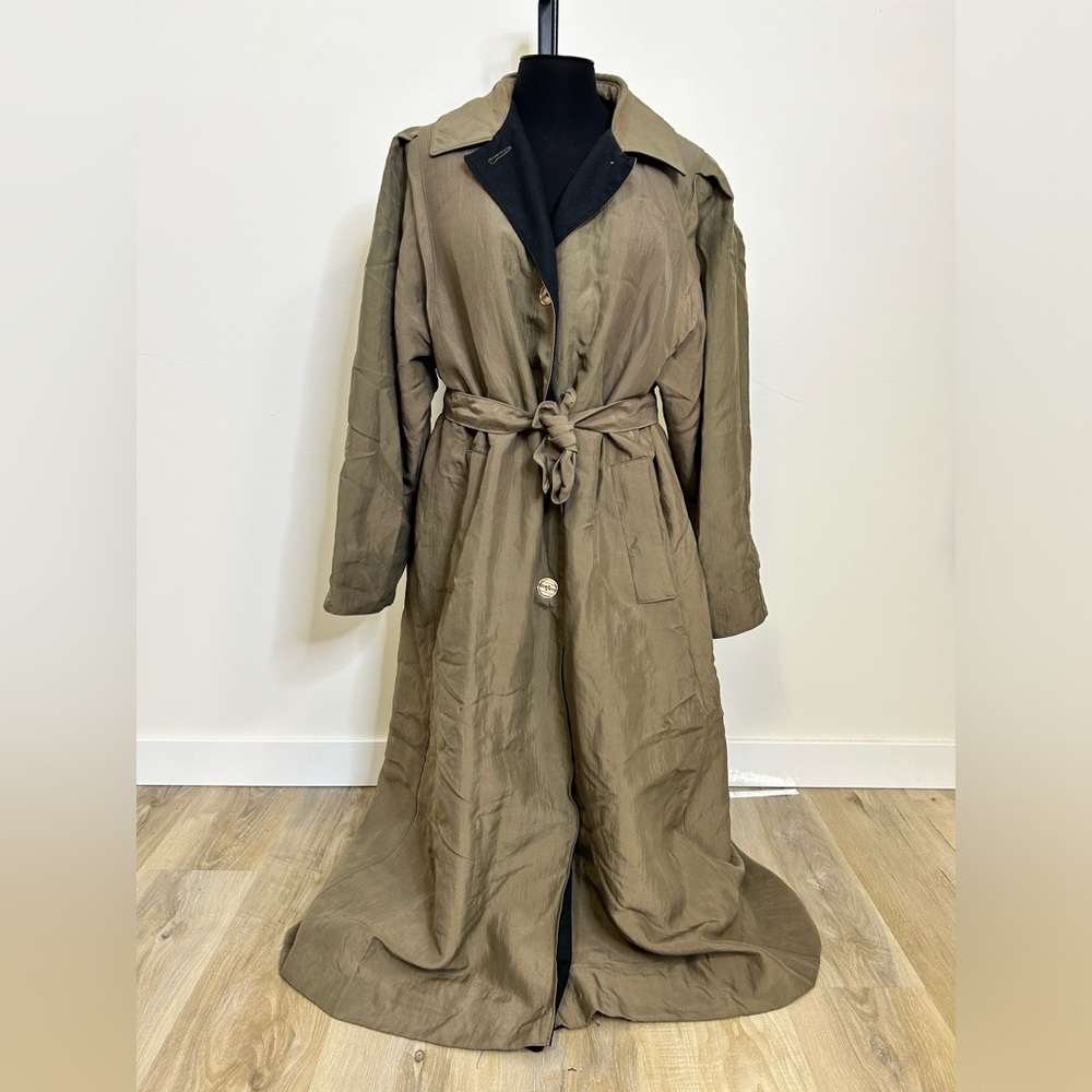 ◾️Vintage Modes Me Jay Montreal Trench Coat
